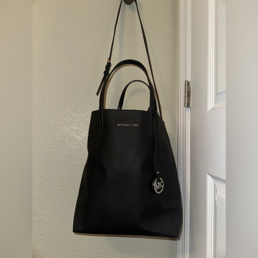 Micheal Kors purse with pouch wallet